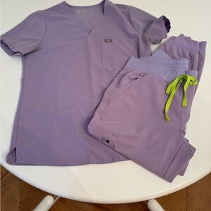 FIGS Lavender Dew Scrub set